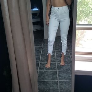 Curvy Jean
